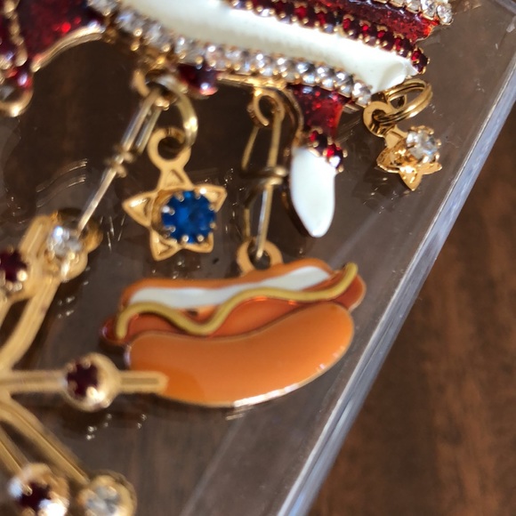 Vintage 2000 Lunch at the Ritz patriotic brooch LATR - Picture 7 of 16